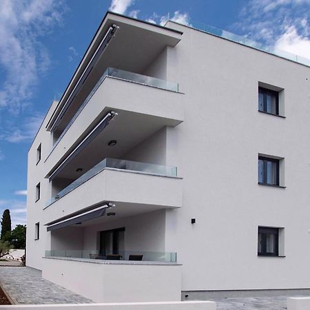 Villa Stella - Crowonder Luxury Rent Turanj Bagian luar foto