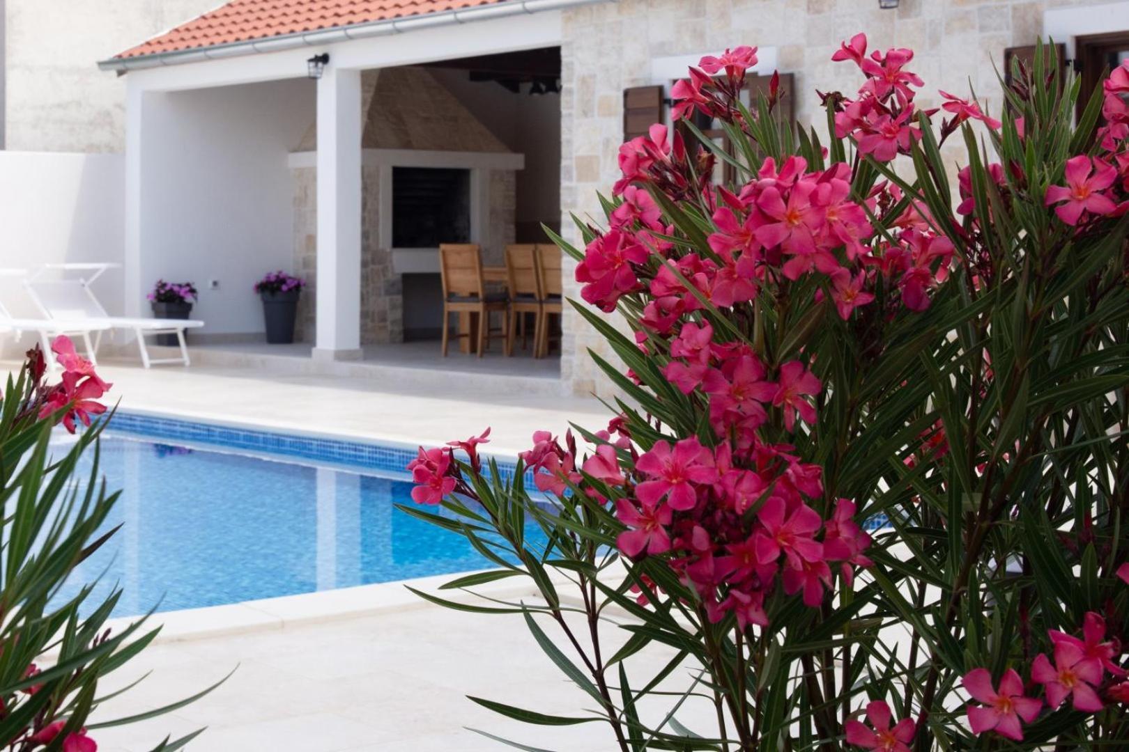 Villa Stella - Crowonder Luxury Rent Turanj Bagian luar foto