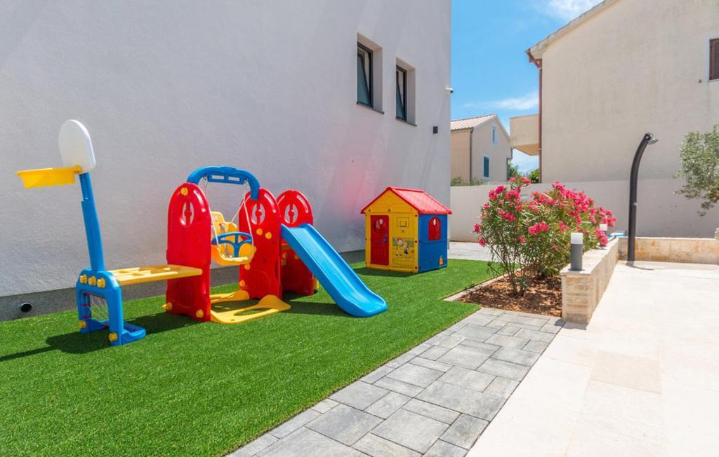 Villa Stella - Crowonder Luxury Rent Turanj Bagian luar foto