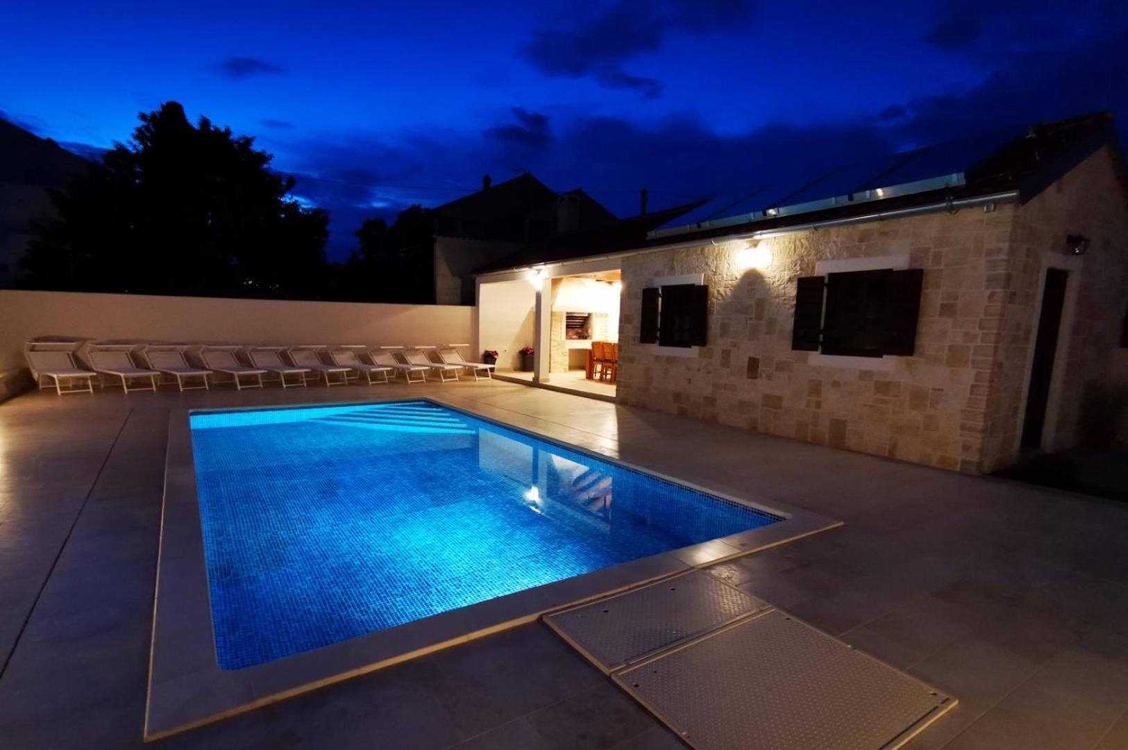 Villa Stella - Crowonder Luxury Rent Turanj Bagian luar foto