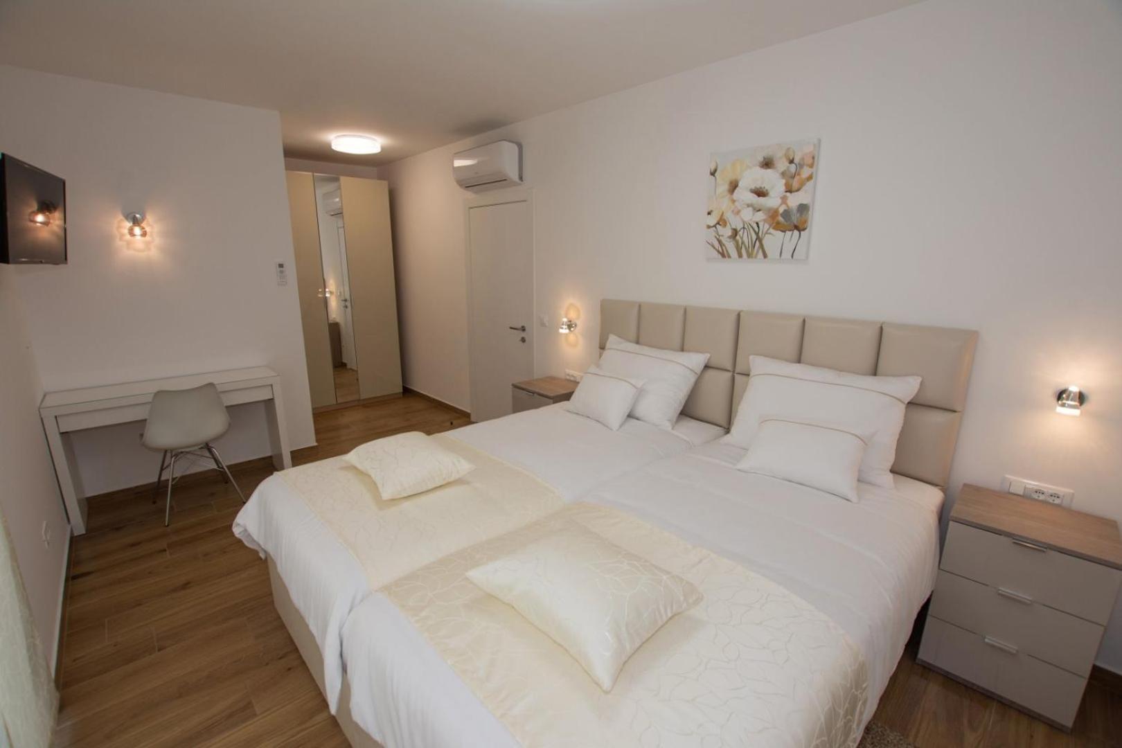Villa Stella - Crowonder Luxury Rent Turanj Bagian luar foto
