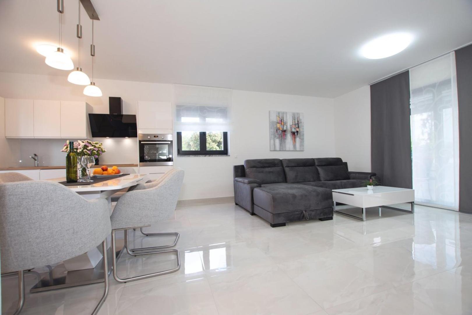 Villa Stella - Crowonder Luxury Rent Turanj Bagian luar foto